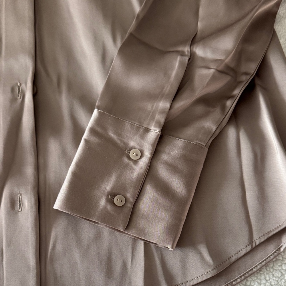 Abercrombie & Fitch Taupe Button Down Shirt - Picture 2 of 5
